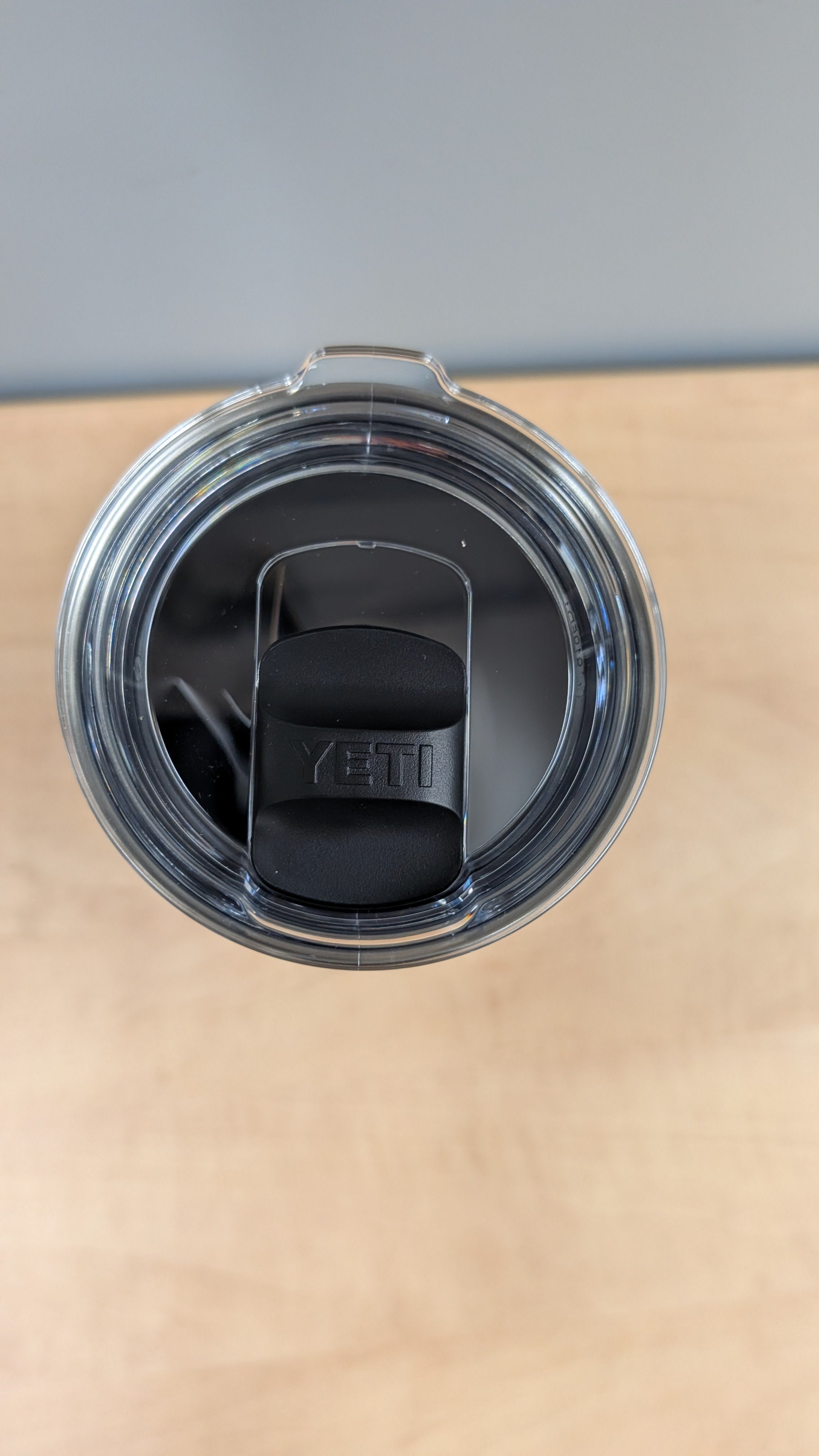 YETI 20 oz Festa Radon Tumbler - Black